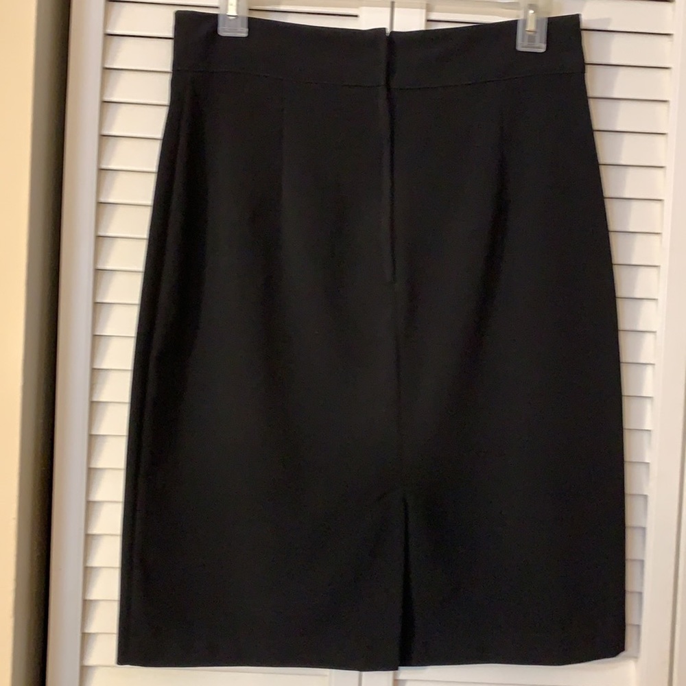 Wrapper Ruffled Skirt - Picture 3 of 8